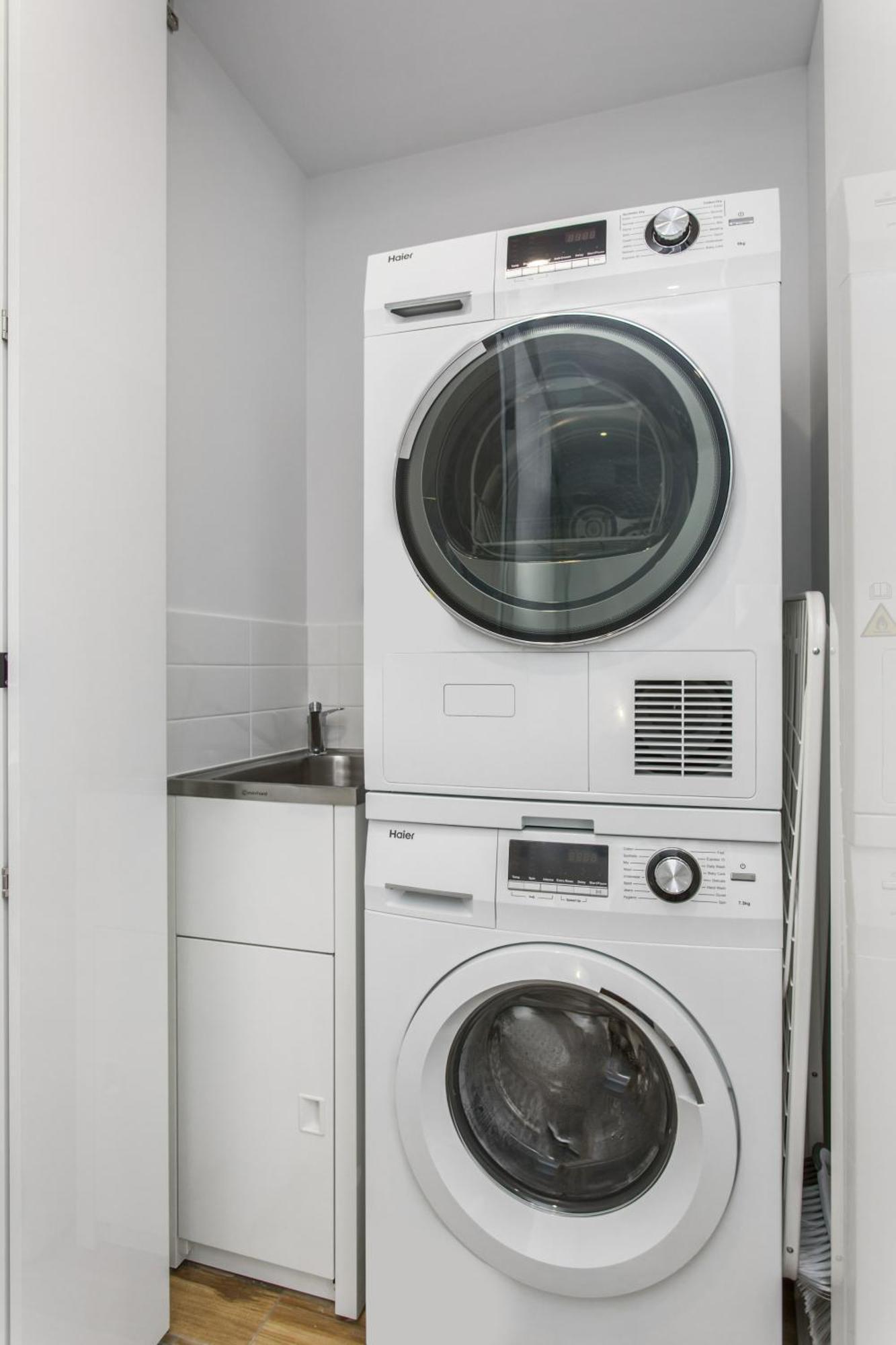 Central Canberra 2-Bed With Gym & Bbq Area Ngoại thất bức ảnh